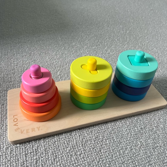 Other - Lovevery Twist and Pivot Pattern Puzzle The Investigator Play Kit